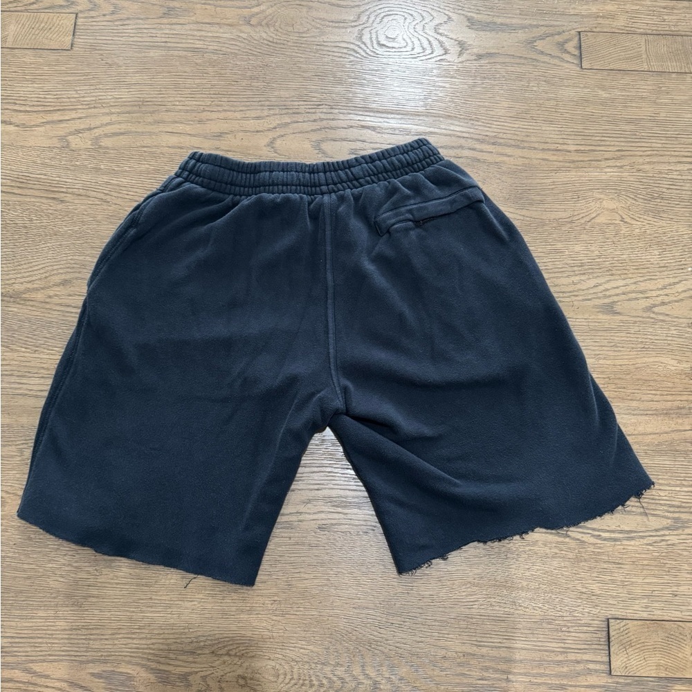 Nike Black Fleece Sweat Shorts Medium Raw Hem Athletic Lounge - Picture 6 of 6